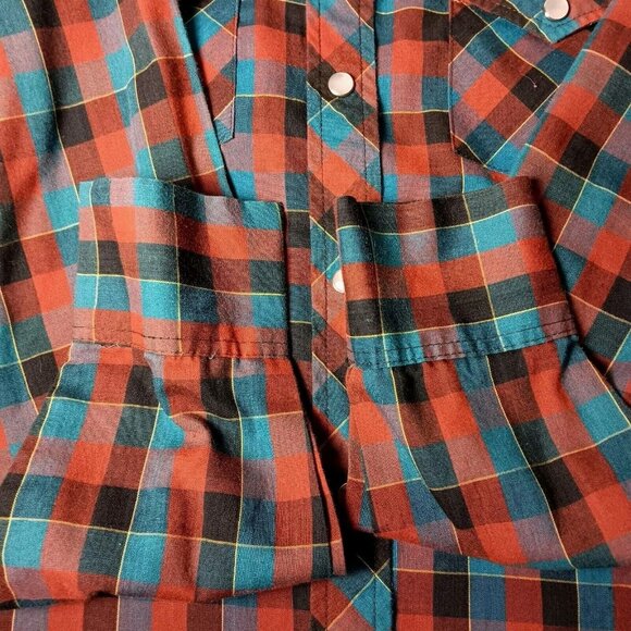 Western Shirt Size 38 Pearl Snap Blouse Maroon Tea Black Plaid Vintage Ranchwear - Picture 7 of 10